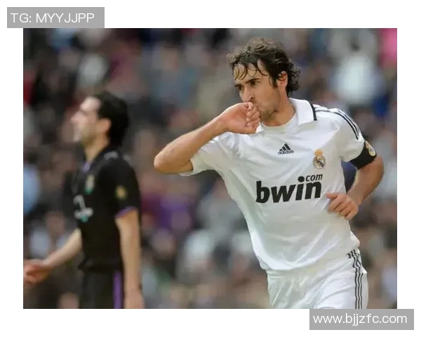 足球明星后期排行榜揭晓谁将成为足坛新一代传奇球员