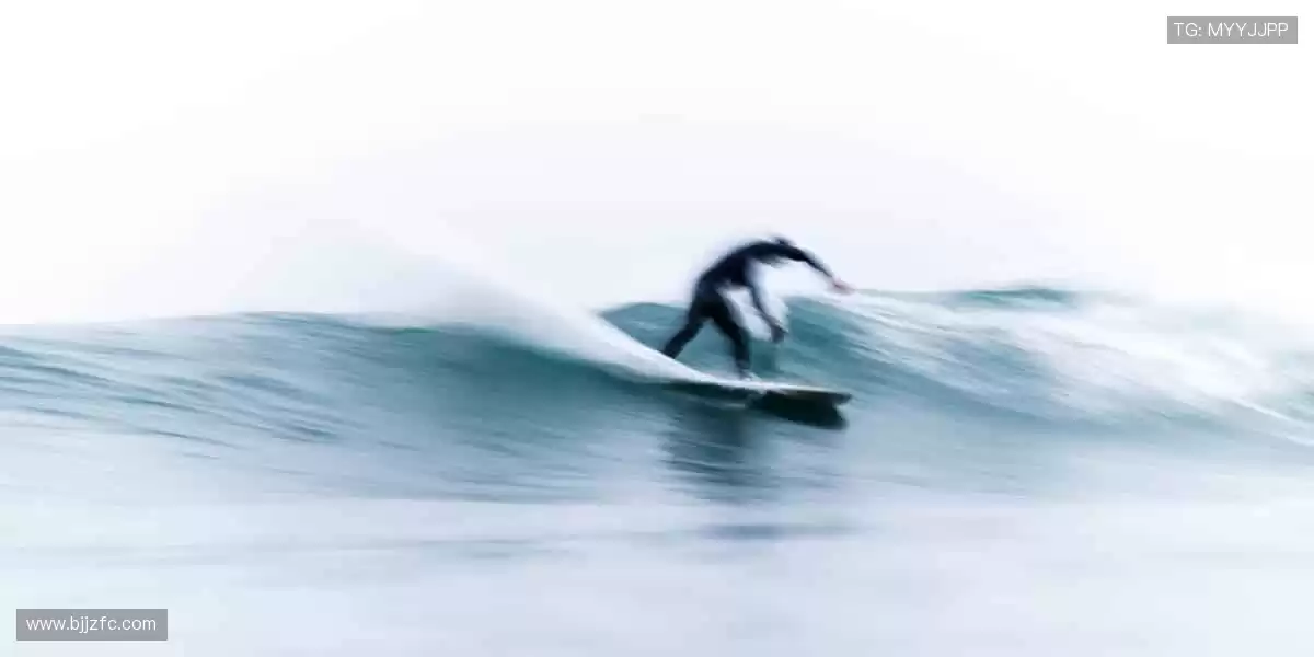 实时比分,互动弹幕,直播乐趣无穷!📱🎉